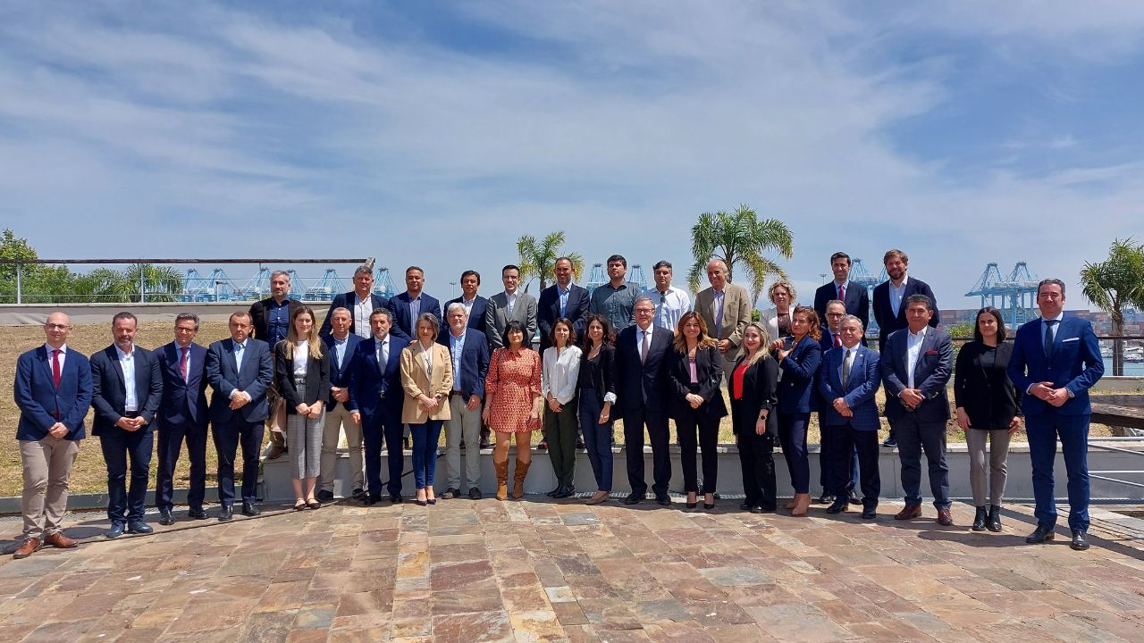 Empresarios y profesionales chilenos en la Cámara de Comercio de Algeciras
